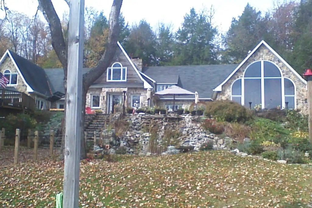 Castlebrook on Lake Mokoma